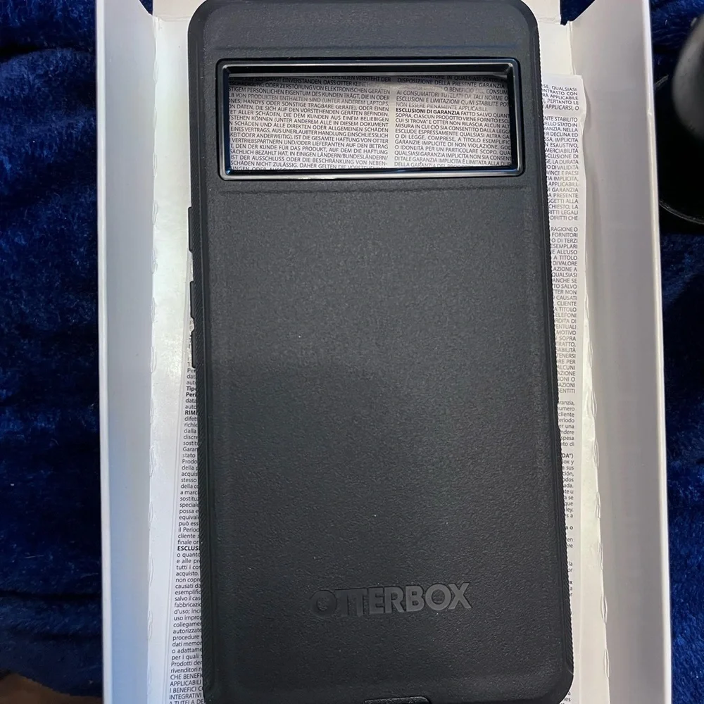 OtterBox Defender Series Black Case